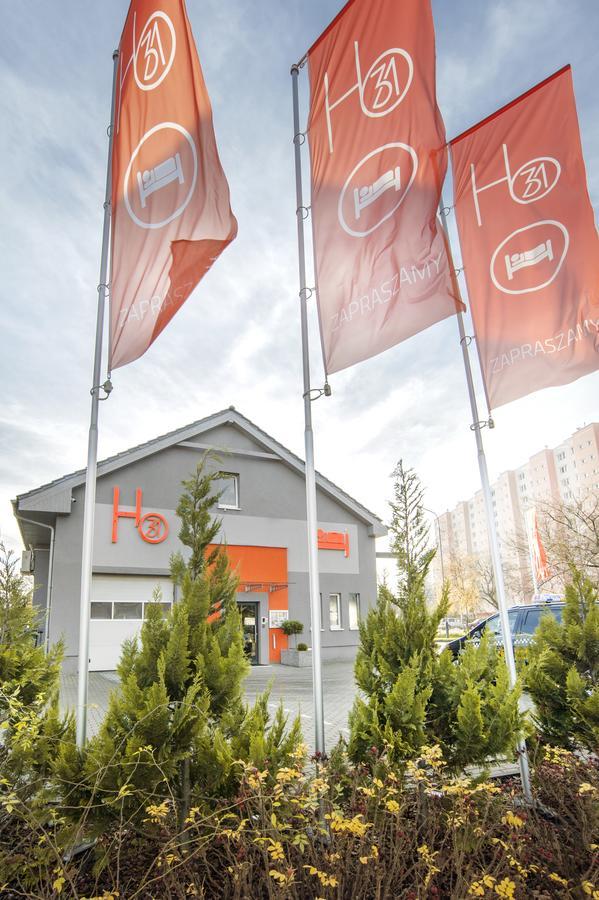 H31 Aparthotel Познан Екстериор снимка