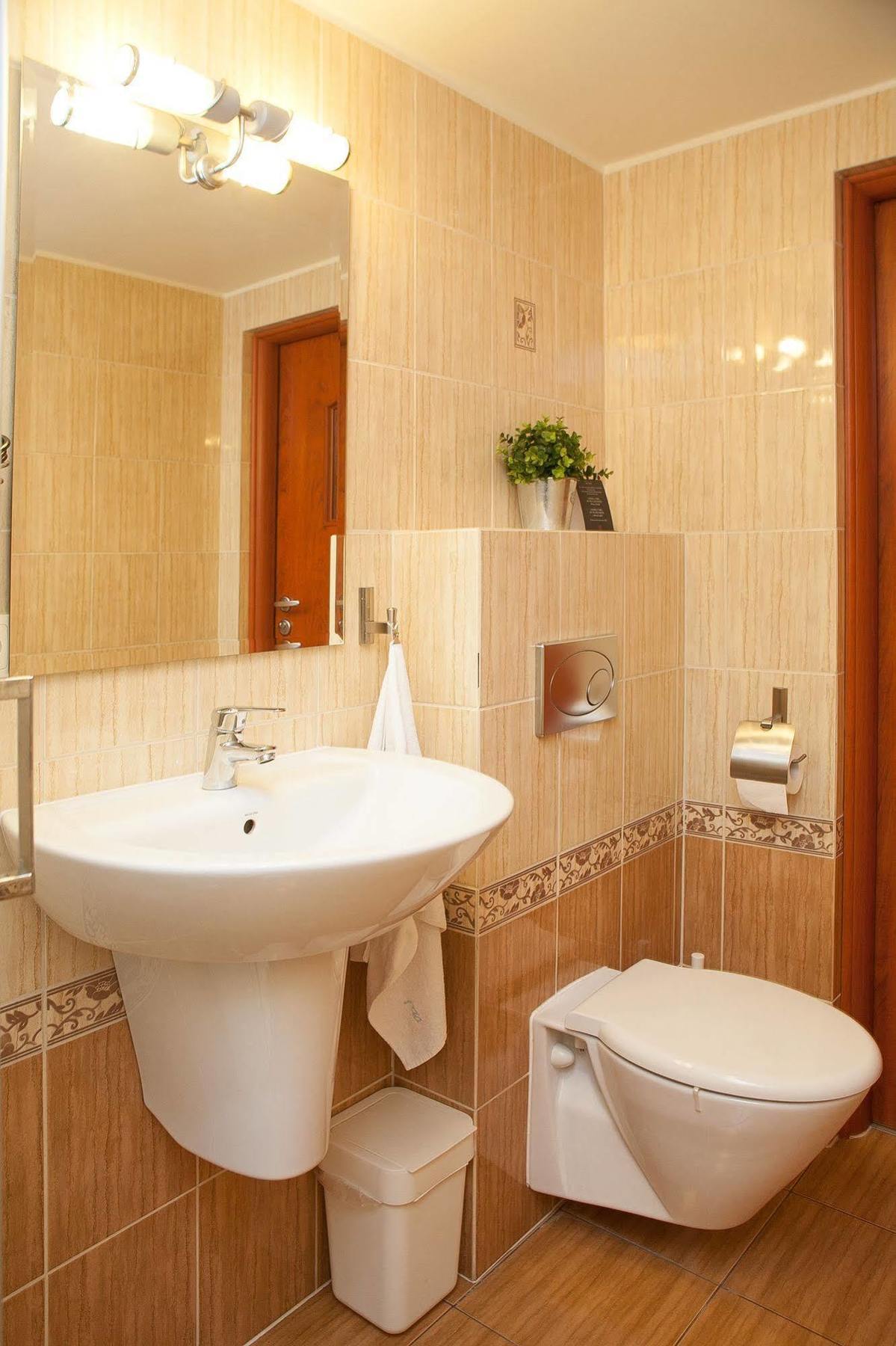 H31 Aparthotel Познан Екстериор снимка