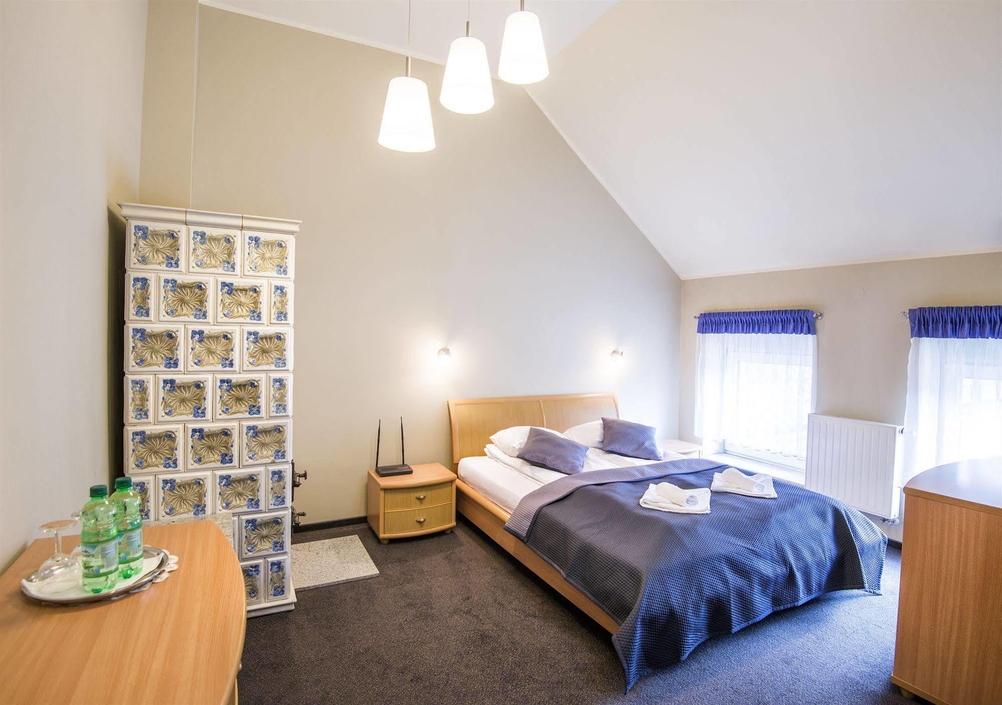 H31 Aparthotel Познан Екстериор снимка